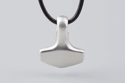 Thor’s Hammer Silver Pendant - Norse Wolves