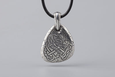 Helm of Awe Silver Pendant - Norse Wolves