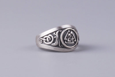 Valknut Silvered Bronze Ring - Norse Wolves