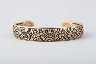 Bronze Bracelet with Traditional Maori Pattern - Norse Wolves
