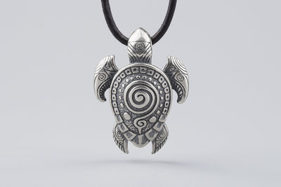 Turtle Maori Silver Pendant - Norse Wolves