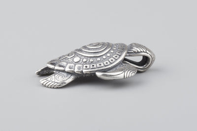 Turtle Maori Silver Pendant - Norse Wolves